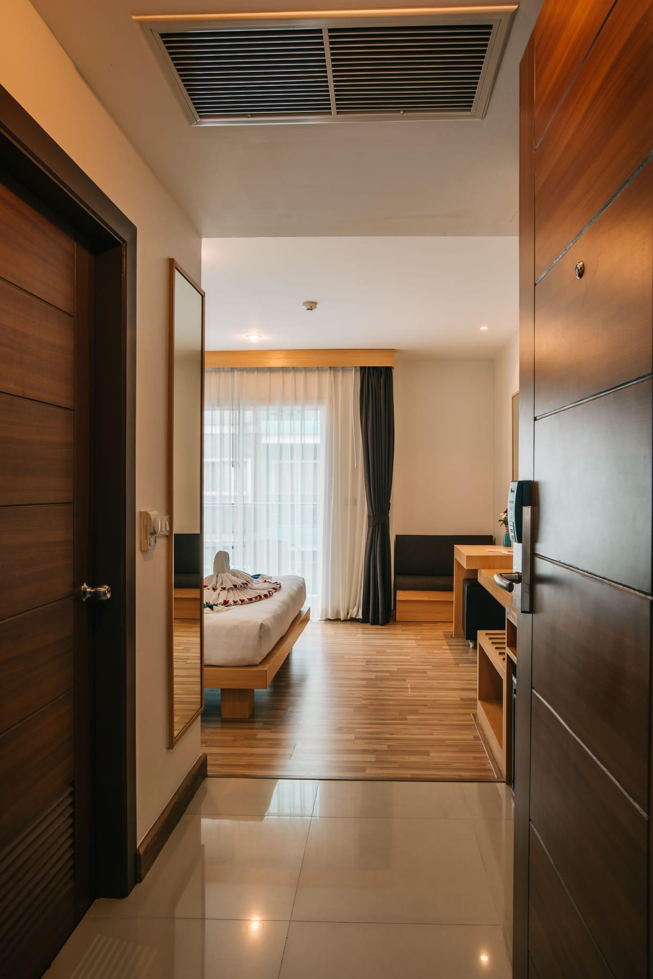 Icheck Inn Central Patong Zewnętrze zdjęcie