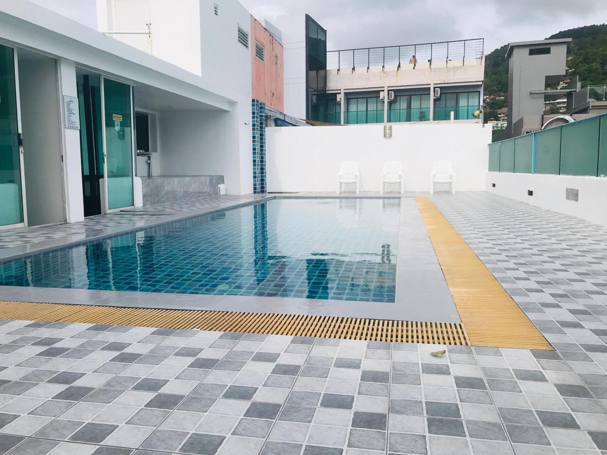 Icheck Inn Central Patong Zewnętrze zdjęcie