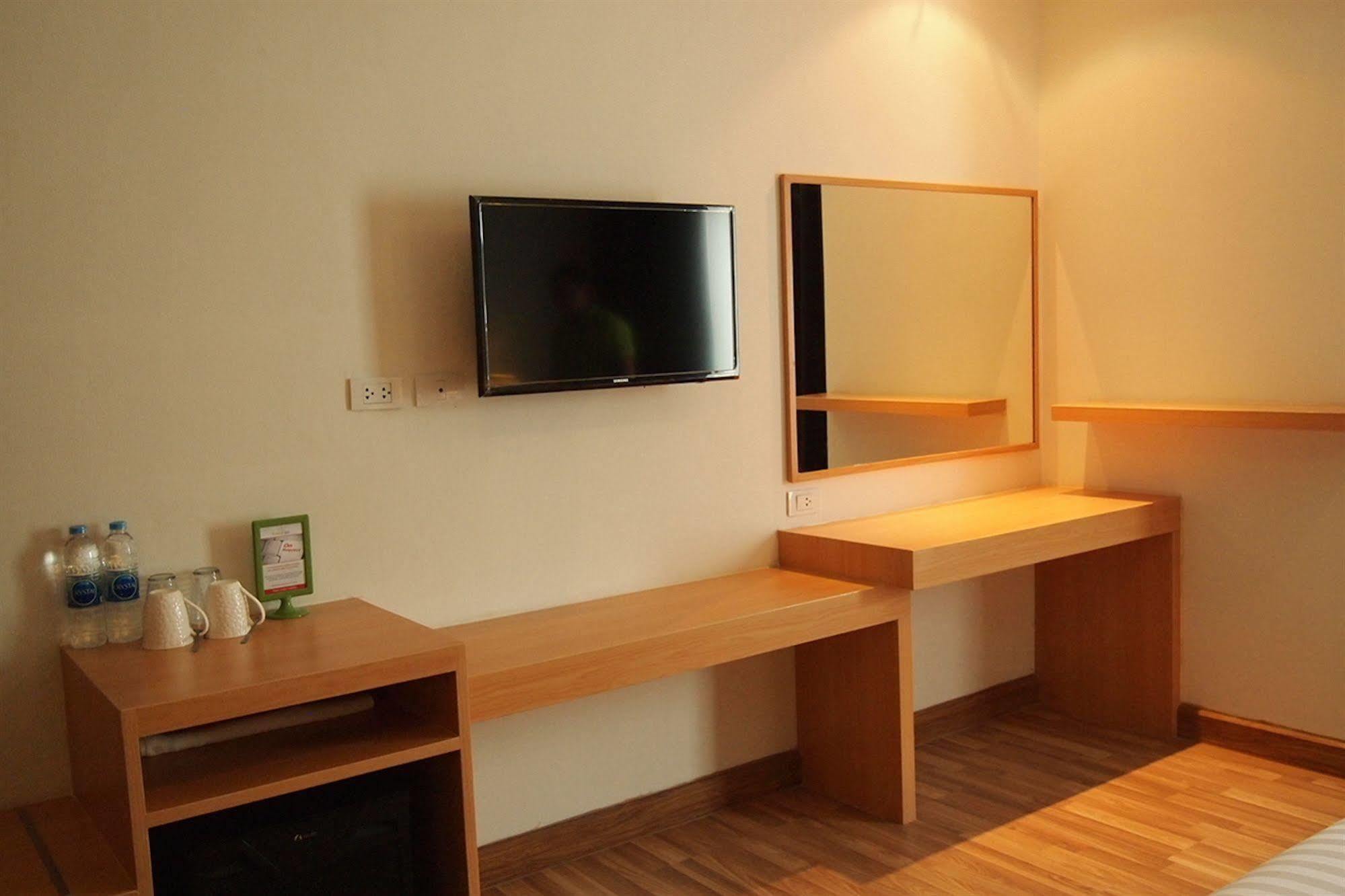 Icheck Inn Central Patong Zewnętrze zdjęcie