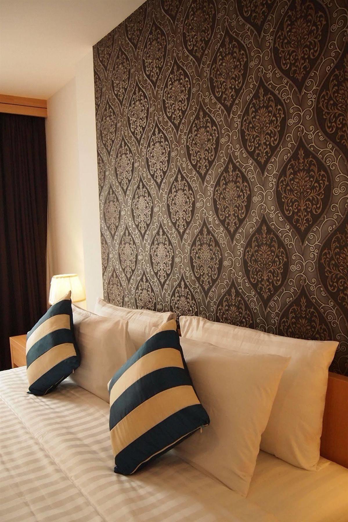 Icheck Inn Central Patong Zewnętrze zdjęcie